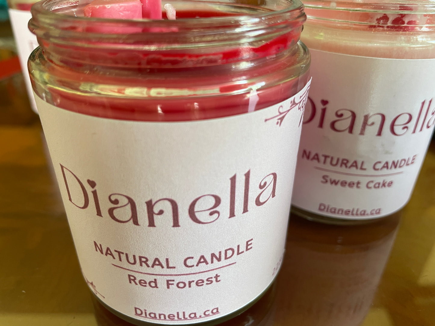 Long-lasting Natural Candles
